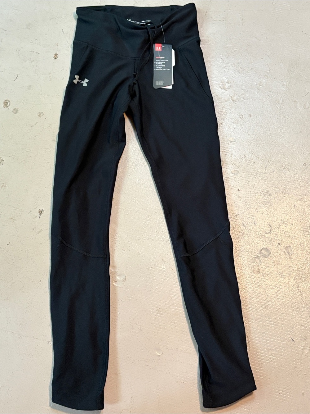 Under Armour Black Mid-Rise Heat Gear Performance Leggings Size Small